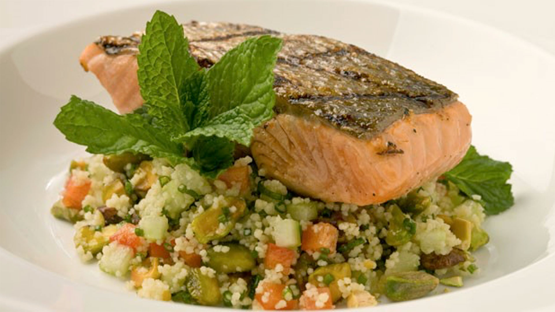 Grilled Salmon & Citrus Pistachio Wholemeal Couscous
